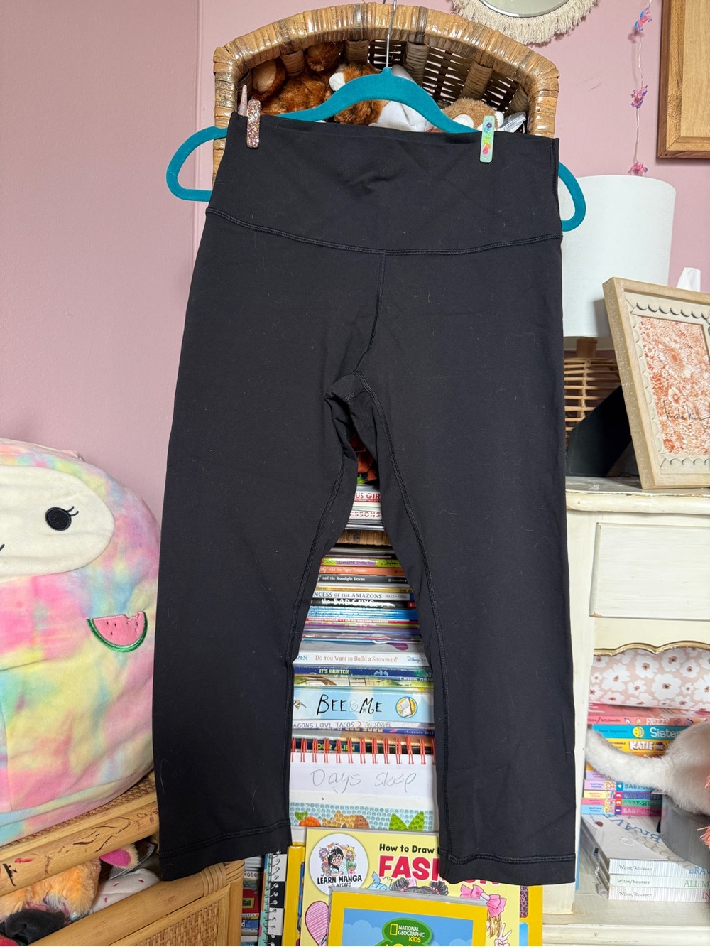 lululemon athletica Black Wunder Under High Rise Crop